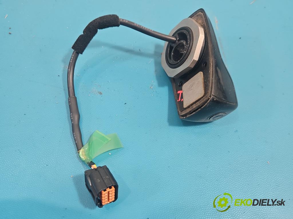 Kia Niro I 2016-2022 1.6 GDI 105 HP automatic 77 kW 1580 cm3 5- Kamera cúvania 95760-G5000