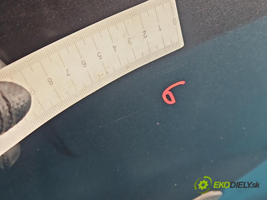 Kia Niro I 2016-2022 1.6 GDI 105 hp automatic 77 kW 1580 cm3 5- dveře přední pravé  (Klika dveří ostatní)