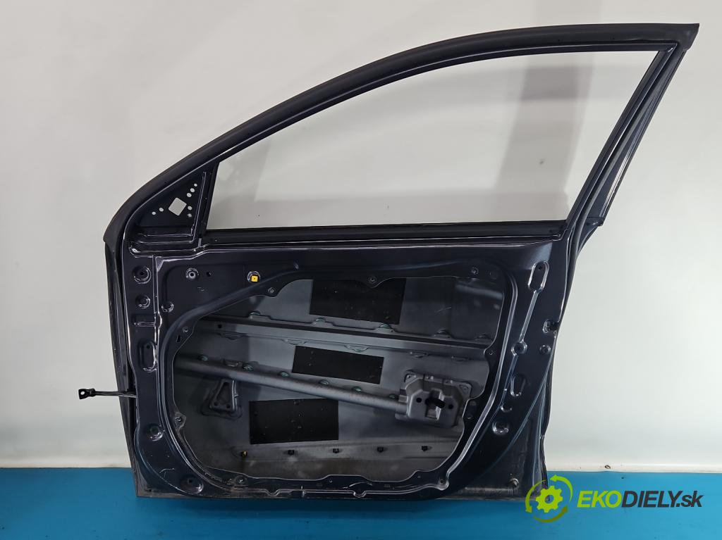 Kia Niro I 2016-2022 1.6 GDI 105 hp automatic 77 kW 1580 cm3 5- dveře přední pravé  (Klika dveří ostatní)