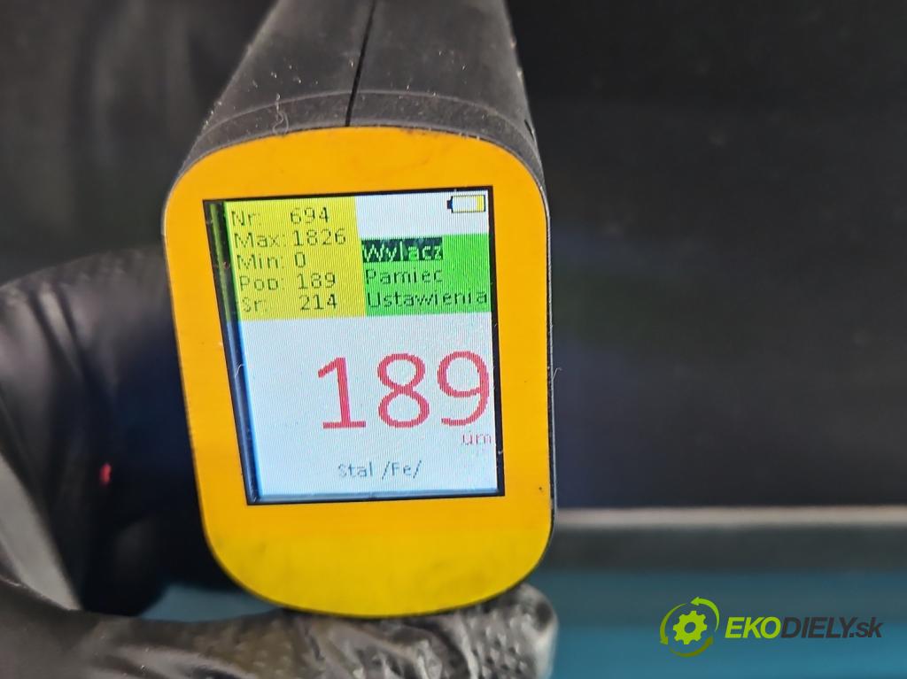 Kia Niro I 2016-2022 1.6 GDI 105 hp automatic 77 kW 1580 cm3 5- dveře zadní pravé  (Klika dveří ostatní)