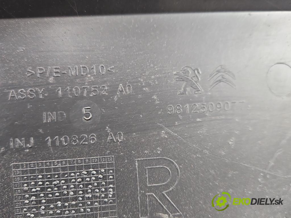 Peugeot 3008 II 2016-2023 1.5 hdi 131 hp automatic 96 kW 1499 cm3 5- Tapacír: kufra: pravé 9812509077