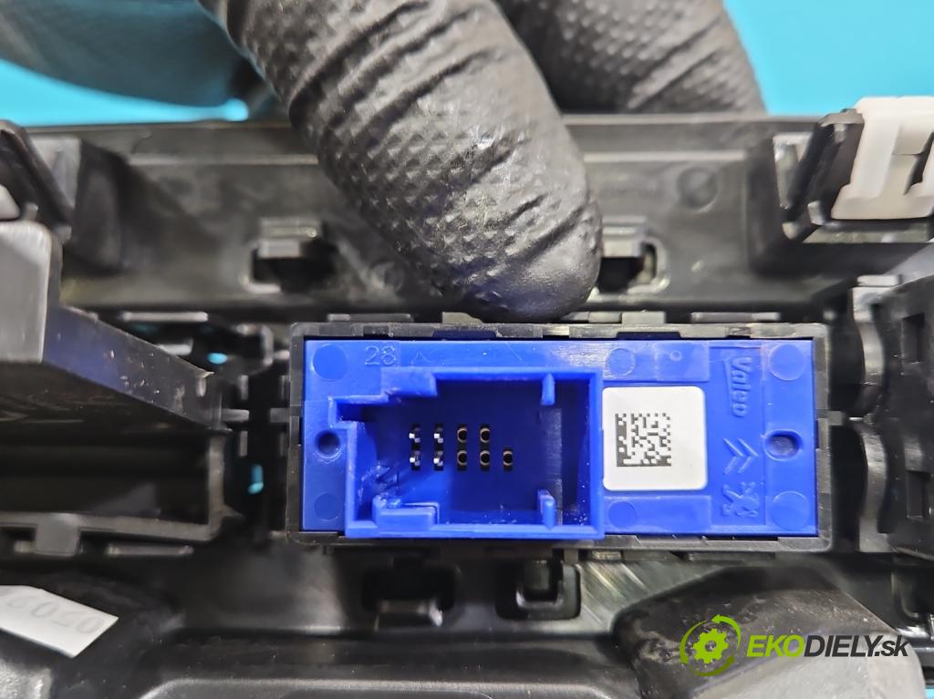 Peugeot 3008 II 2016-2023 1.5 hdi 131 HP automatic 96 kW 1499 cm3 5- prepínač ostatné 9810270377