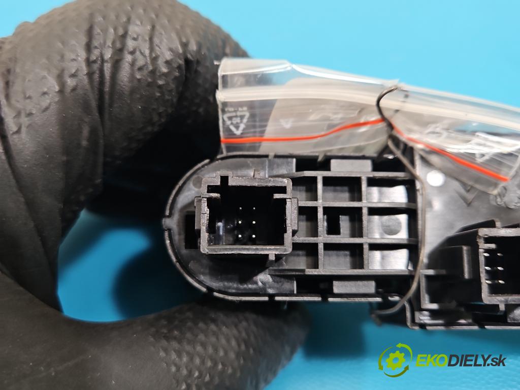 Peugeot 3008 II 2016-2023 1.5 hdi 131 hp automatic 96 kW 1499 cm3 5- Přepínač oken zpětných zrcátek 98290962ZD