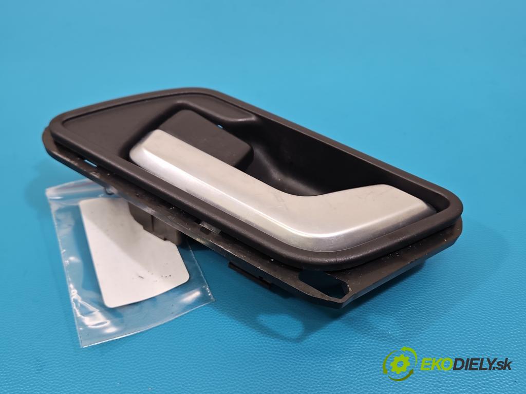 Land rover Range Rover sport I L320 3.6 TD V8 272 hp automatic 200 kW 3628 cm3 5- klika uvnitř: přední levé 5H32-22601-AD