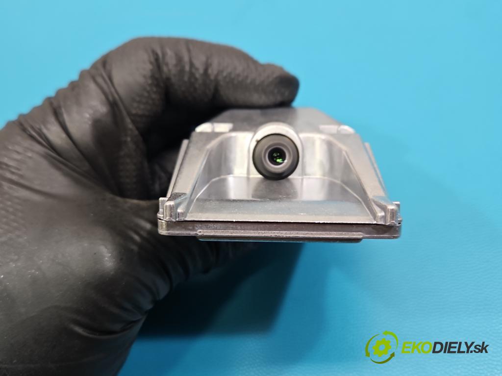 Peugeot 3008 II 2016-2023 1.5 hdi 131 HP automatic 96 kW 1499 cm3 5- Kamera predné 9842997780