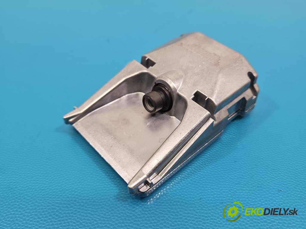 Peugeot 3008 II 2016-2023 1.5 hdi 131 hp automatic 96 kW 1499 cm3 5- Kamera přední 9842997780