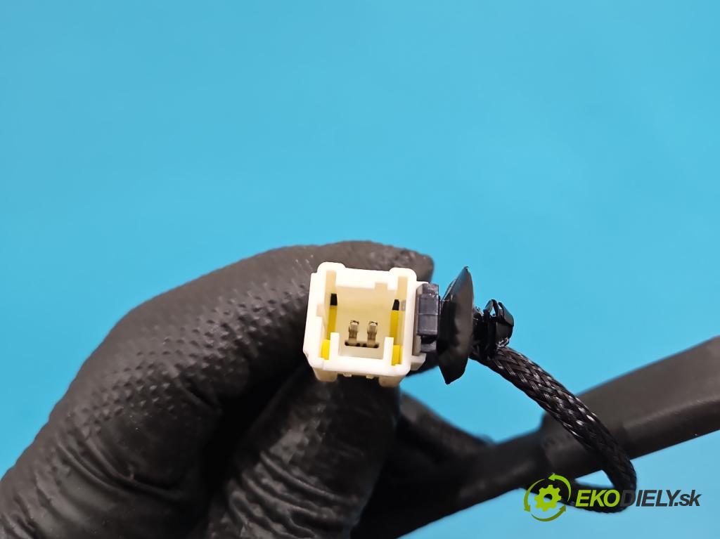 Peugeot 3008 II 2016-2023 1.5 hdi 131 HP automatic 96 kW 1499 cm3 5- pas bezpečnosť: predné ľavý 9809502477