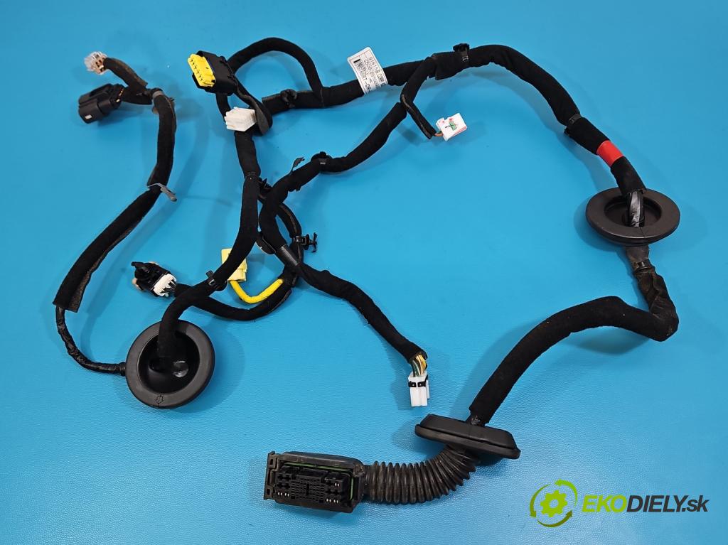 Kia Niro I 2016-2022 1.6 GDI 105 hp automatic 77 kW 1580 cm3 5- Balíček: dveře přední pravých 91615-G5080