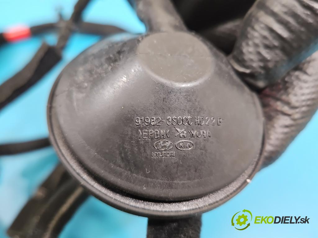 Kia Niro I 2016-2022 1.6 GDI 105 hp automatic 77 kW 1580 cm3 5- Balíček: dveře přední pravých 91615-G5080