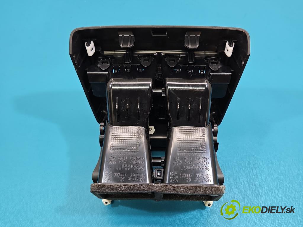 Peugeot 3008 II 2016-2023 1.5 hdi 131 HP automatic 96 kW 1499 cm3 5- Mřížka: kúrenia ostatné 9686453677