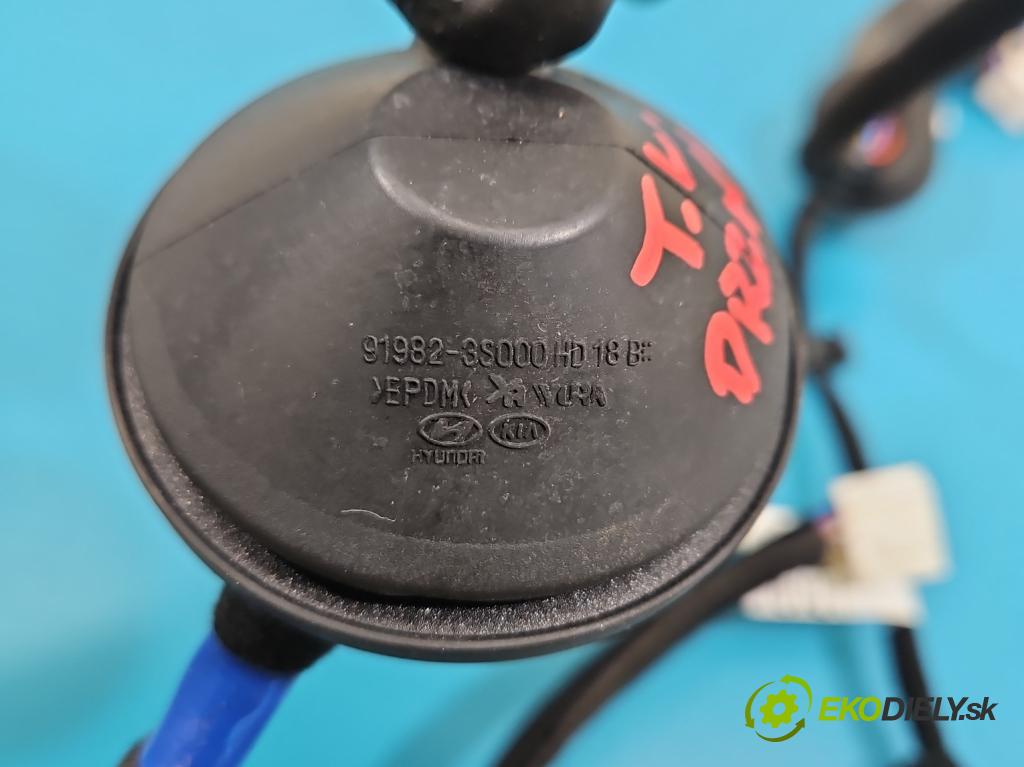 Kia Niro I 2016-2022 1.6 GDI 105 HP automatic 77 kW 1580 cm3 5- Zväzok: dvere zadné vľavo: 91650-G5190