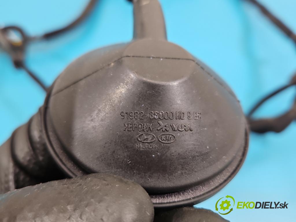 Kia Niro I 2016-2022 1.6 GDI 105 HP automatic 77 kW 1580 cm3 5- Zväzok: dvere zadné vľavo: 91650-G5190