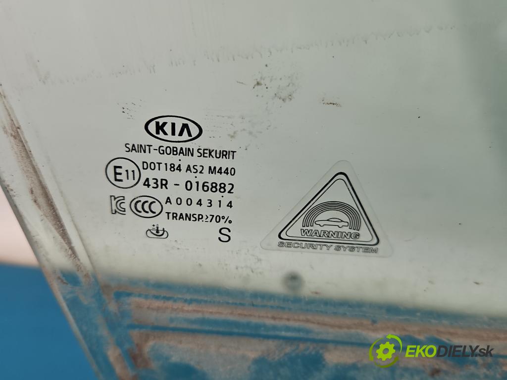 Kia Niro I 2016-2022 1.6 GDI 105 HP automatic 77 kW 1580 cm3 5- sklo dvere predné pravé