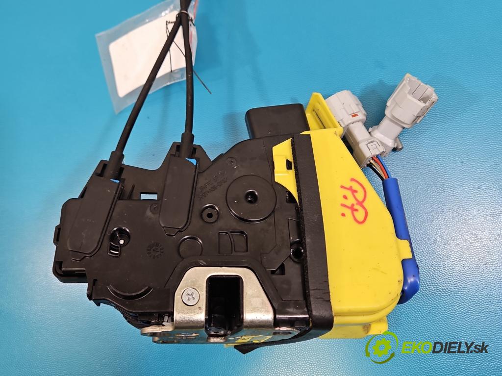 Kia Niro I 2016-2022 1.6 GDI 105 HP automatic 77 kW 1580 cm3 5- zámok predné pravý 81320-G5040