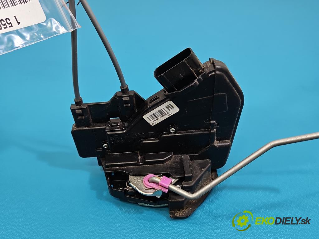 Kia Niro I 2016-2022 1.6 GDI 105 hp automatic 77 kW 1580 cm3 5- zámek zadní levý 81410-G5000