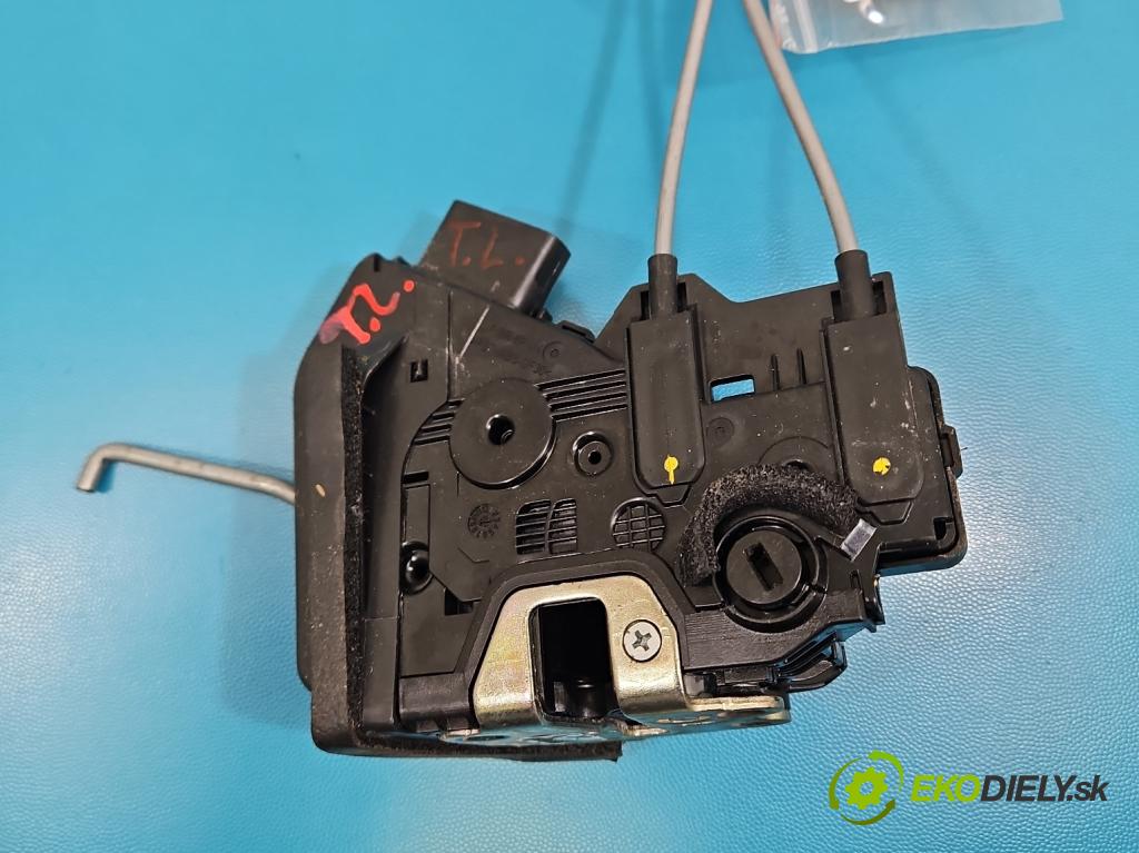 Kia Niro I 2016-2022 1.6 GDI 105 hp automatic 77 kW 1580 cm3 5- zámek zadní levý 81410-G5000