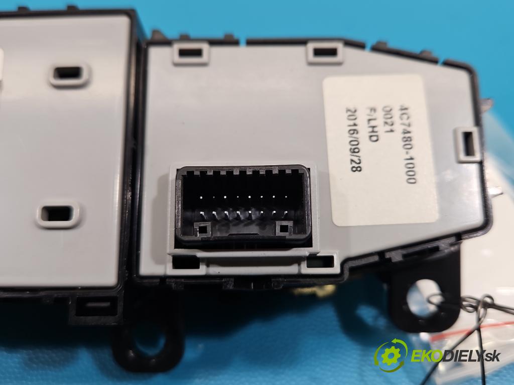 Kia Niro I 2016-2022 1.6 GDI 105 hp automatic 77 kW 1580 cm3 5- Přepínač oken zpětných zrcátek 93570-G5240