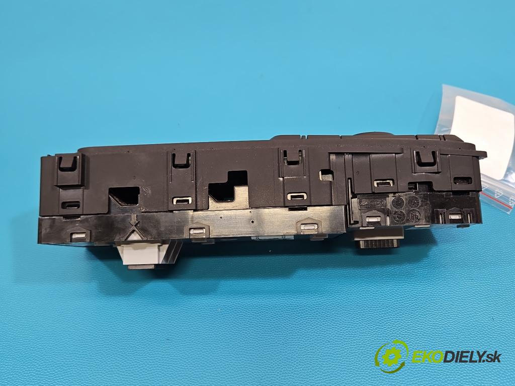 Kia Niro I 2016-2022 1.6 GDI 105 hp automatic 77 kW 1580 cm3 5- Přepínač oken zpětných zrcátek 93570-G5240