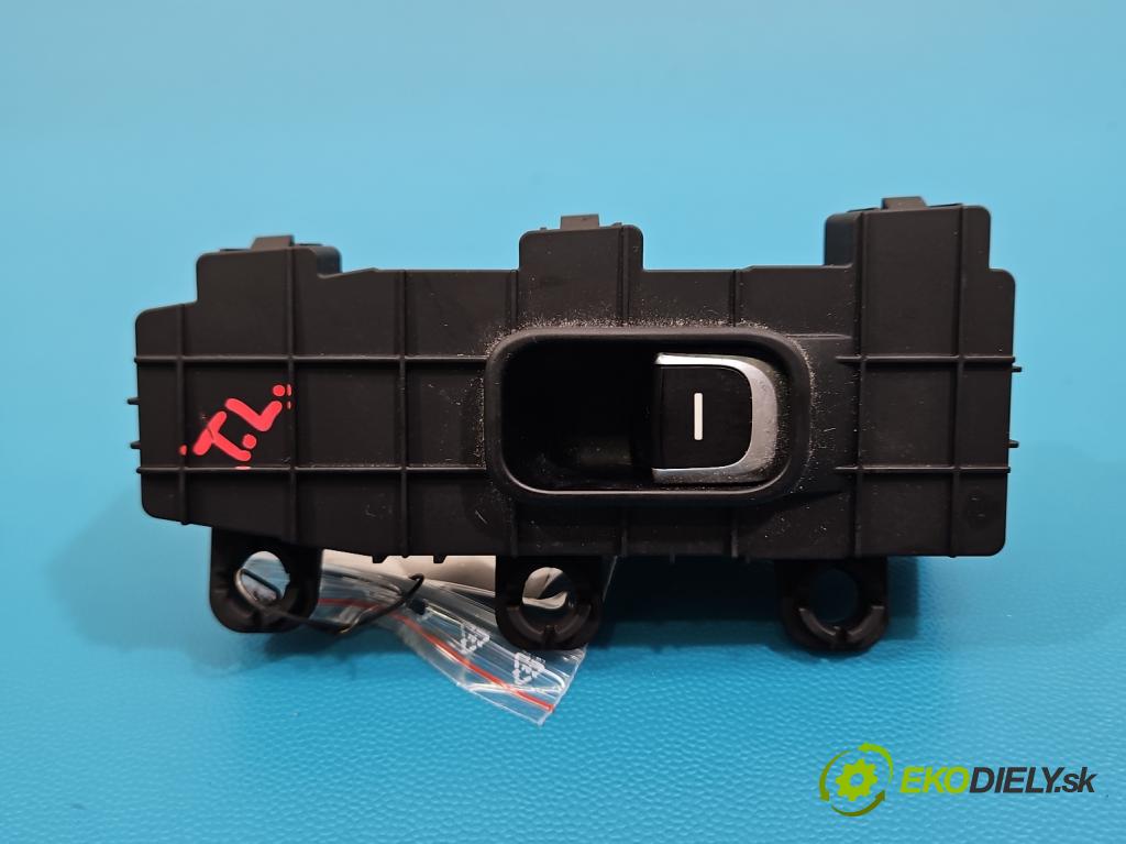 Kia Niro I 2016-2022 1.6 GDI 105 HP automatic 77 kW 1580 cm3 5- prepínač okien spätných zrkadiel 93580-F5050