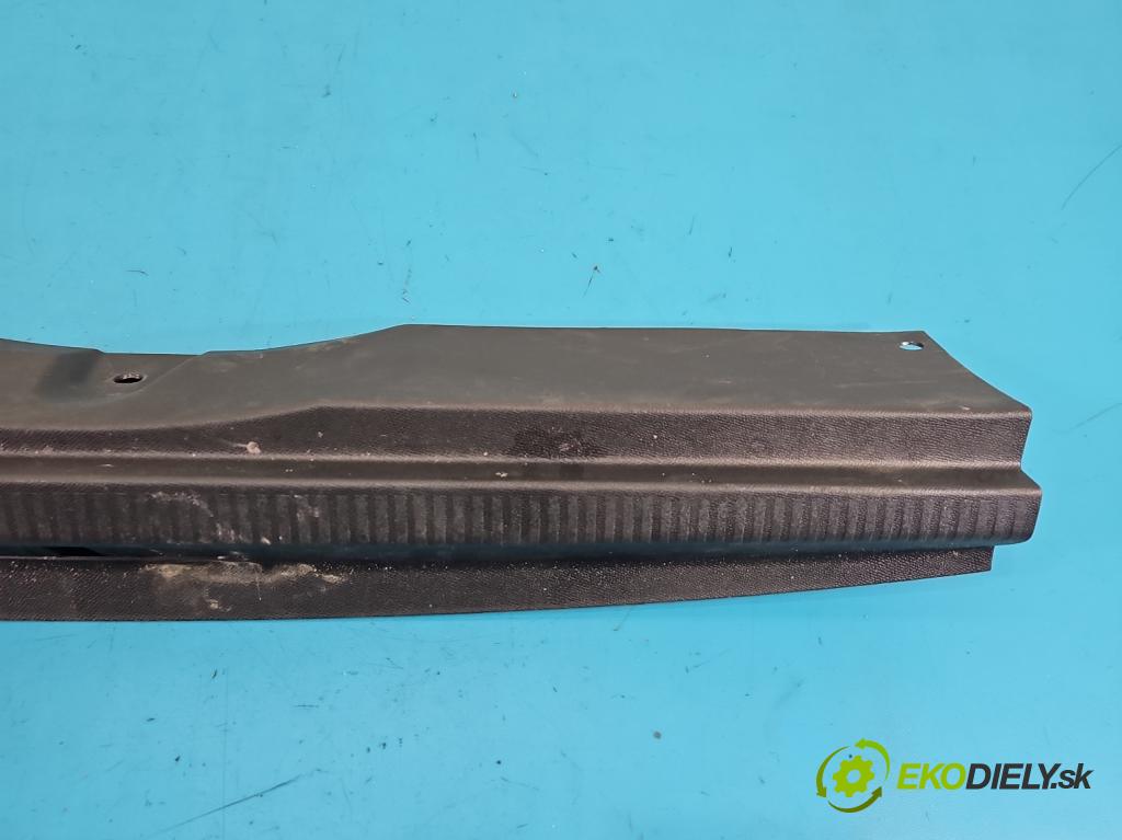 Peugeot 3008 II 2016-2023 1.5 hdi 131 hp automatic 96 kW 1499 cm3 5- kryt plastová 110766