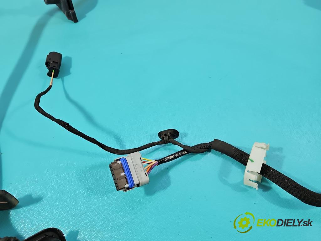 Peugeot 508 II 2018- 1.6 224hp automatic 165 kW 1598 cm3 5- Zväzok: dvere zadné vľavo: 9822492480