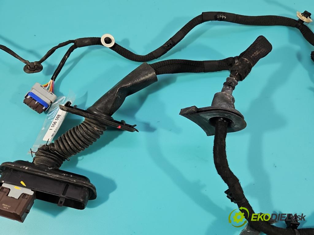 Peugeot 508 II 2018- 1.6 224 hp automatic 165 kW 1598 cm3 5- Balíček: dveře zadní pravých 9822684480