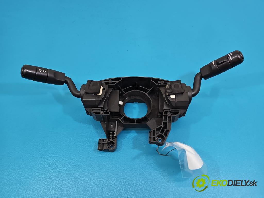 Land rover Range Rover sport I L320 3.6 TD V8 272 HP automatic 200 kW 3628 cm3 5- prepínač komplex: XPB500350 (Prepínacie páčky pod volantom)