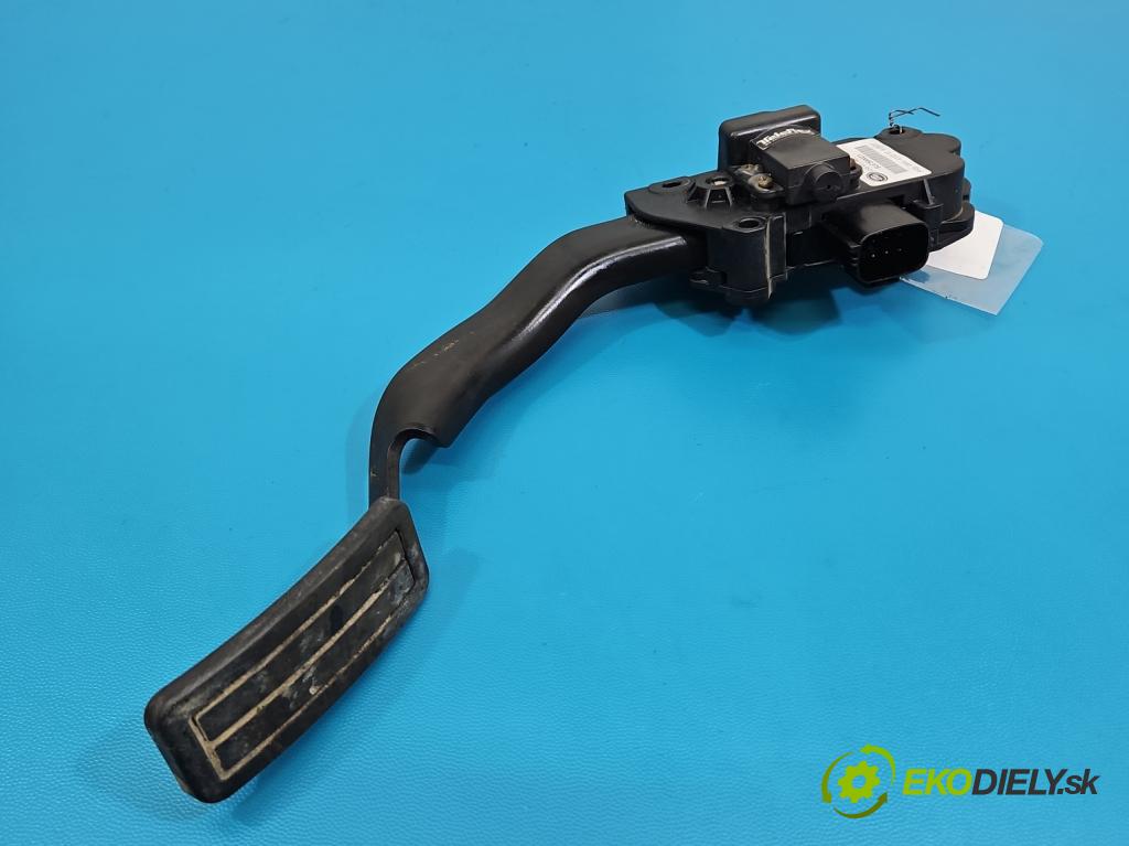 Land rover Range Rover sport I L320 3.6 TD V8 272 hp automatic 200 kW 3628 cm3 5- pedal plyn: potenciometr: 