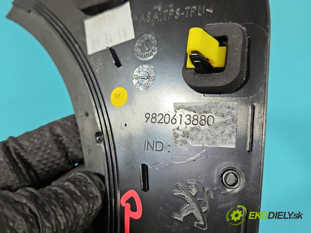 Peugeot 508 II 2018- 1.6 224 hp automatic 165 kW 1598 cm3 5- lišta blatník: zadní pravé 9820613880 (Lišta)