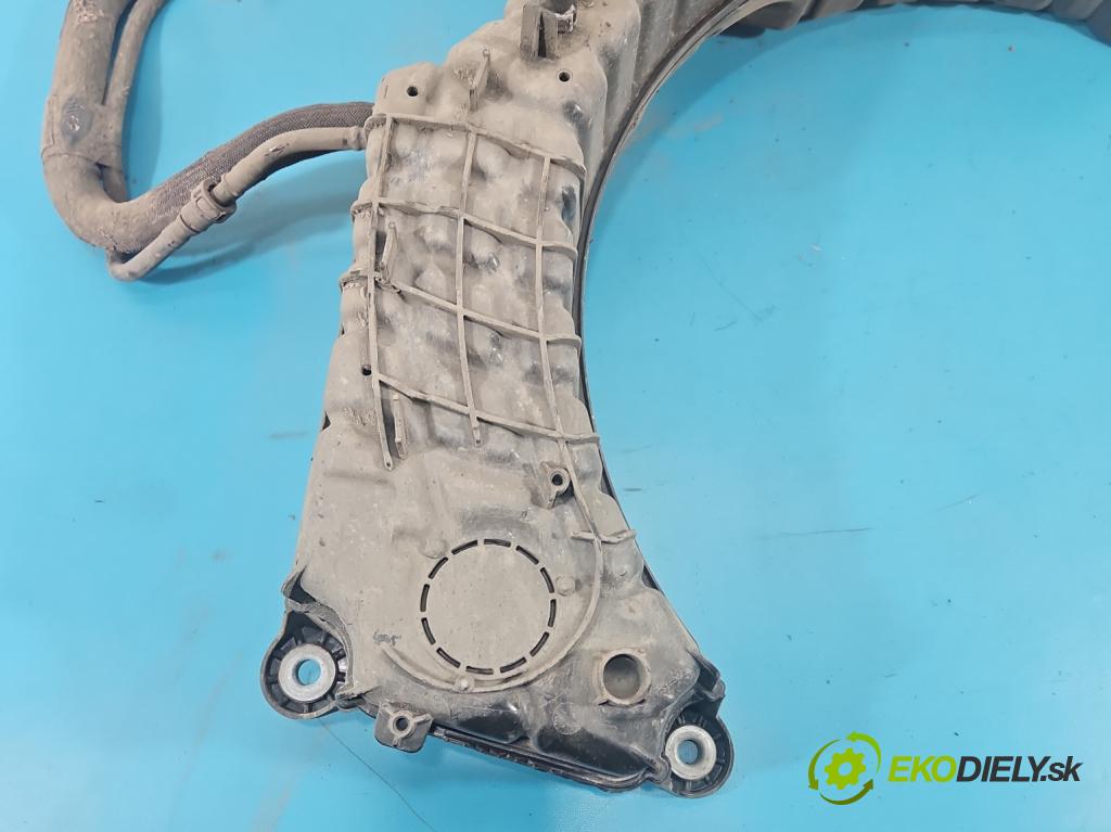 Renault Express 1.5 dci 95 HP manual 70 kW 1461 cm3 5- Nádrž: AdBlue: 172A21120R