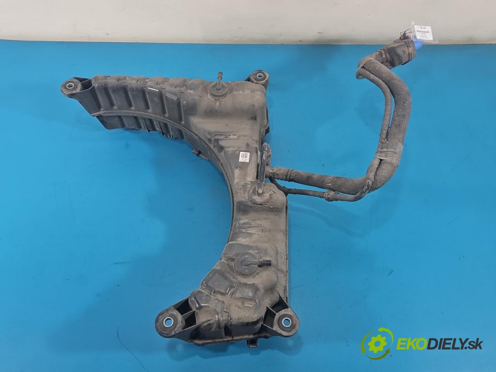 Renault Express 1.5 dci 95 HP manual 70 kW 1461 cm3 5- Nádrž: AdBlue: 172A21120R