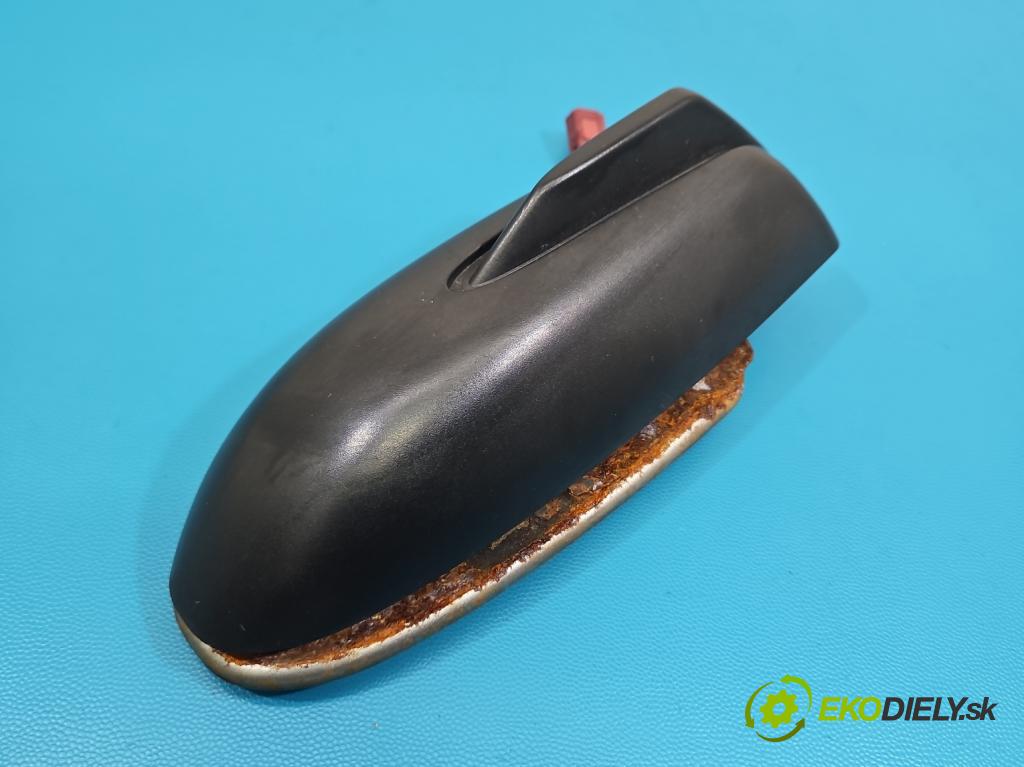 Land rover Range Rover sport I L320 3.6 TD V8 272 HP automatic 200 kW 3628 cm3 5- Antena XUI500124PNP