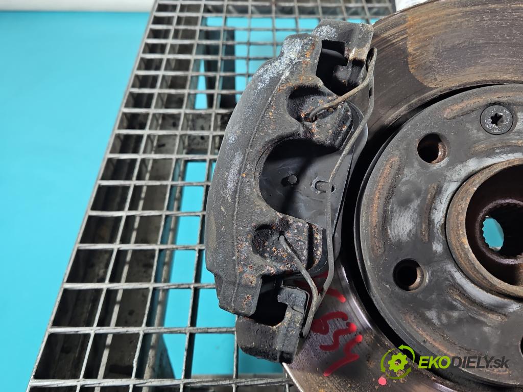 Renault Express 1.5 dci 95 HP manual 70 kW 1461 cm3 5- brzdič predné ľavý  (Kľučka dverí ostatné)