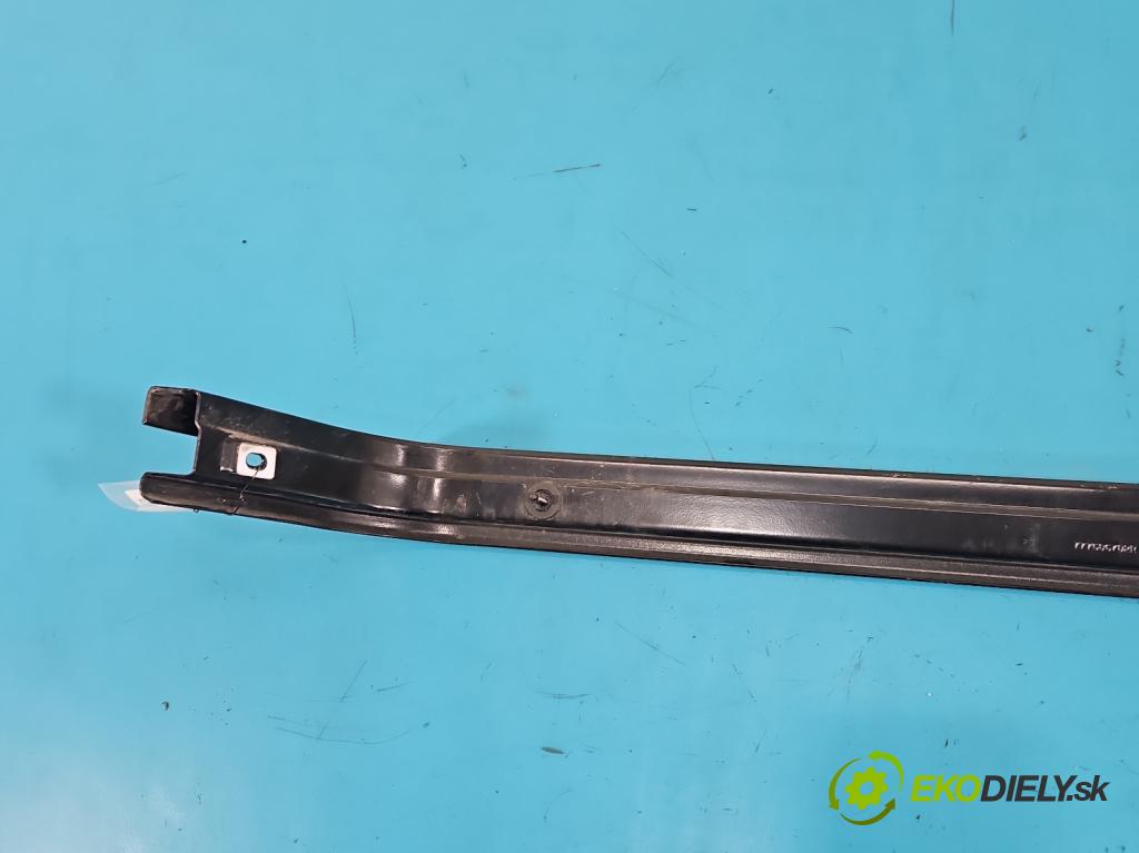 Renault Express 1.5 dci 95 HP manual 70 kW 1461 cm3 5- Upevnenie: 777606702R