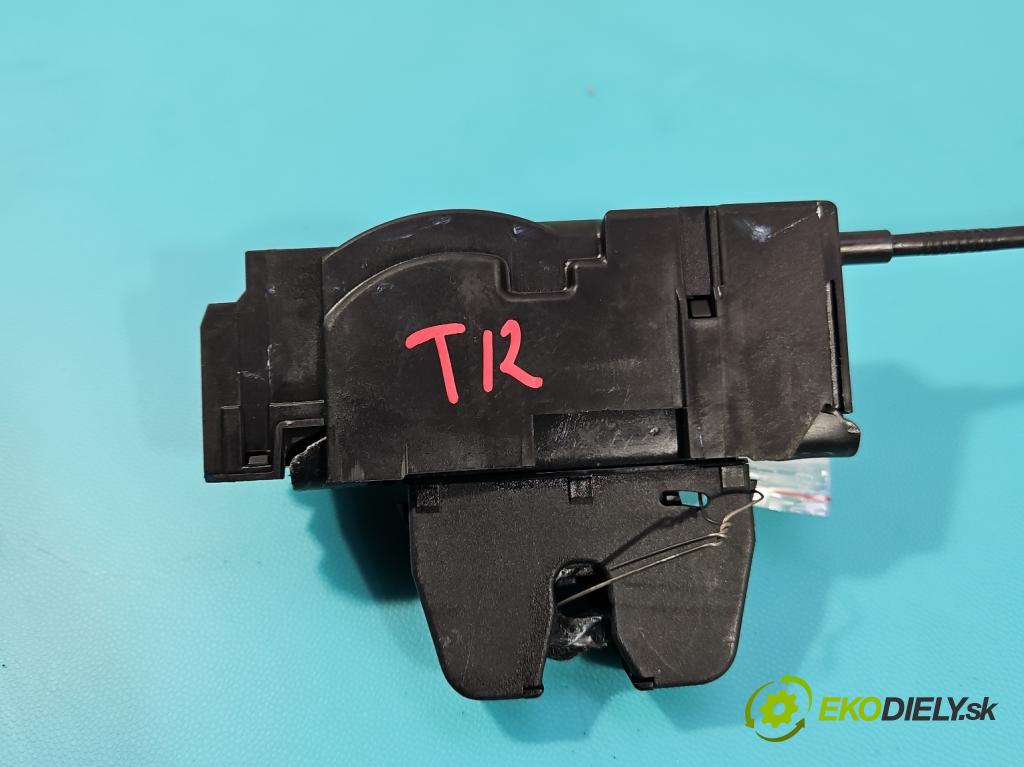 Peugeot 508 II 2018- 1.6 224hp automatic 165 kW 1598 cm3 5- zámok kufrové dvere zadné 9687148480