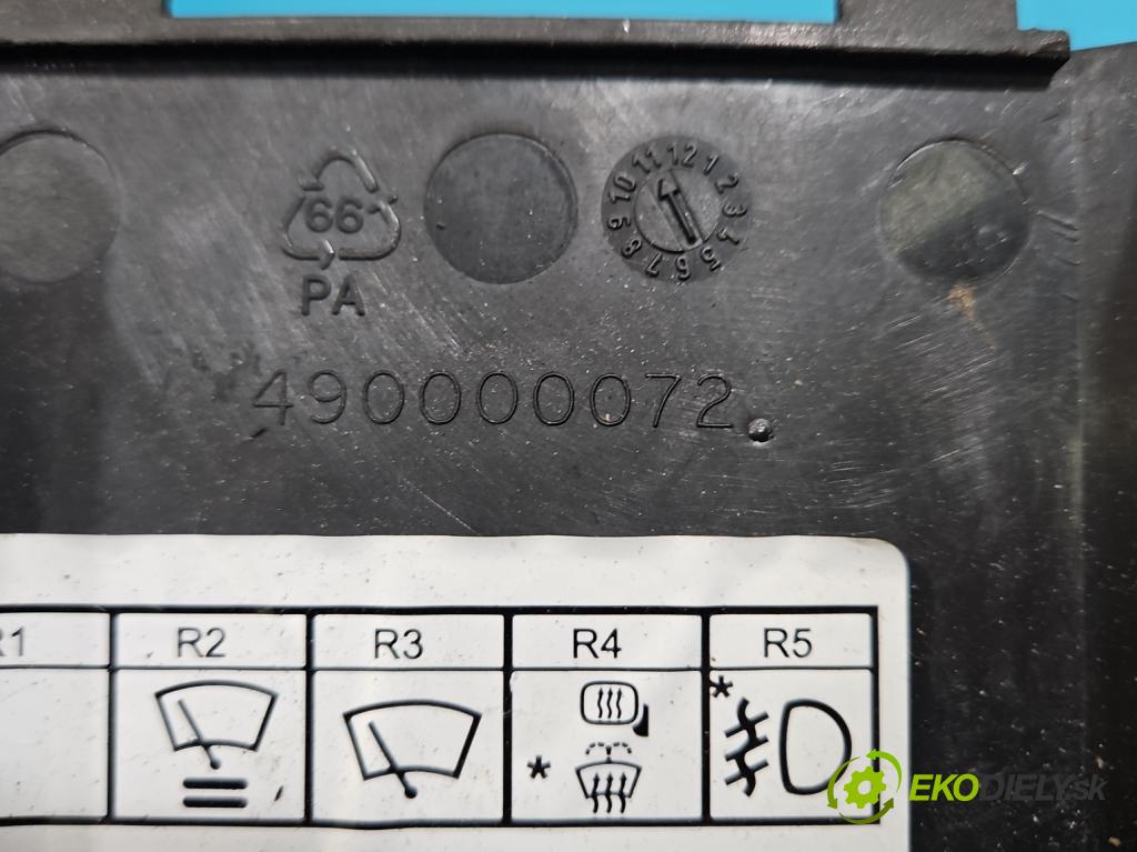 Land rover Range Rover sport I L320 3.6 TD V8 272 hp automatic 200 kW 3628 cm3 5- skříňka pojistková 8H32-14290-KA (Pojistková skříňka)