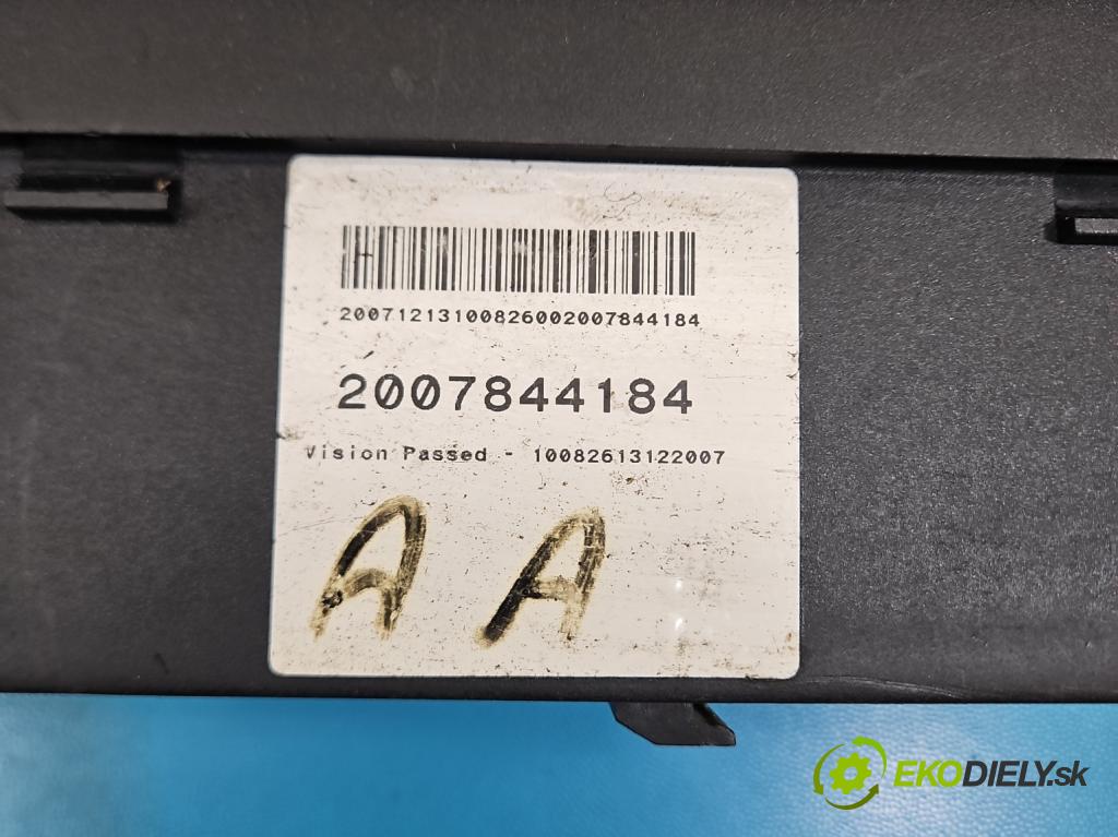 Land rover Range Rover sport I L320 3.6 TD V8 272 hp automatic 200 kW 3628 cm3 5- skříňka pojistková 8H32-14290-KA (Pojistková skříňka)