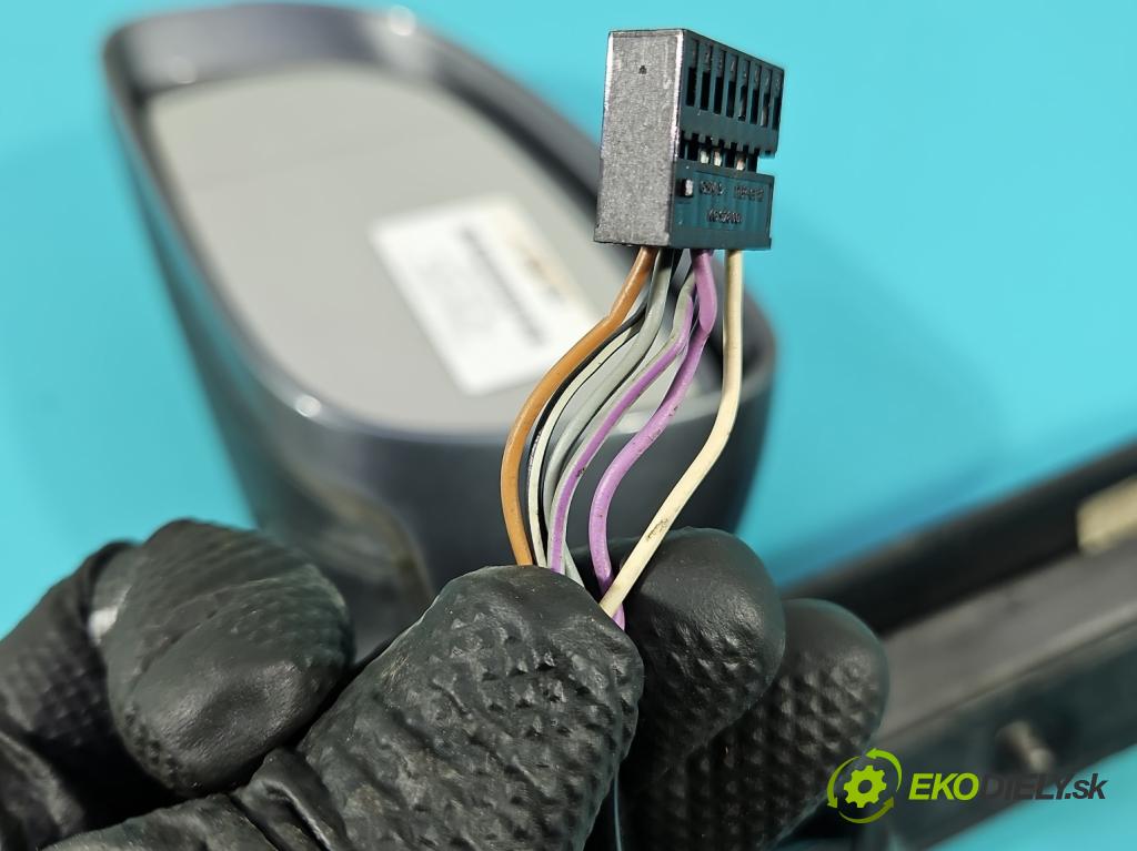 Vw Touran I 2003-2015 1.9 tdi 105 HP manual 77 kW 1896 cm3 5- zrkadlo ľavé  (Kľučka dverí ostatné)