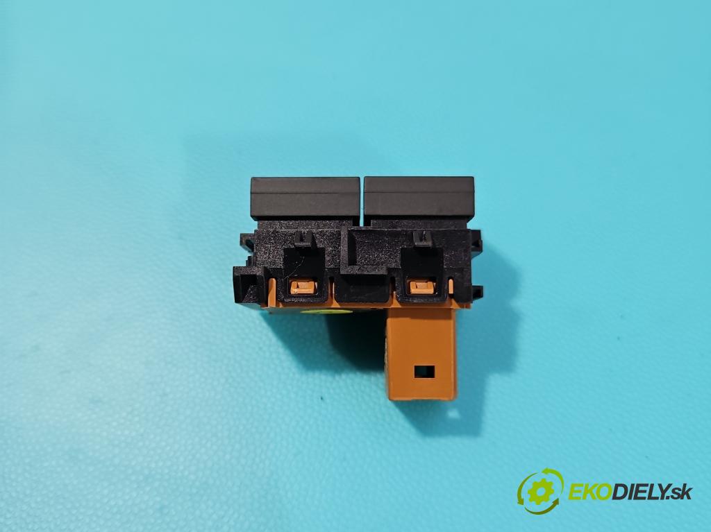 Peugeot 508 II 2018- 1.6 224hp automatic 165 kW 1598 cm3 5- prepínač ostatné 9817182277