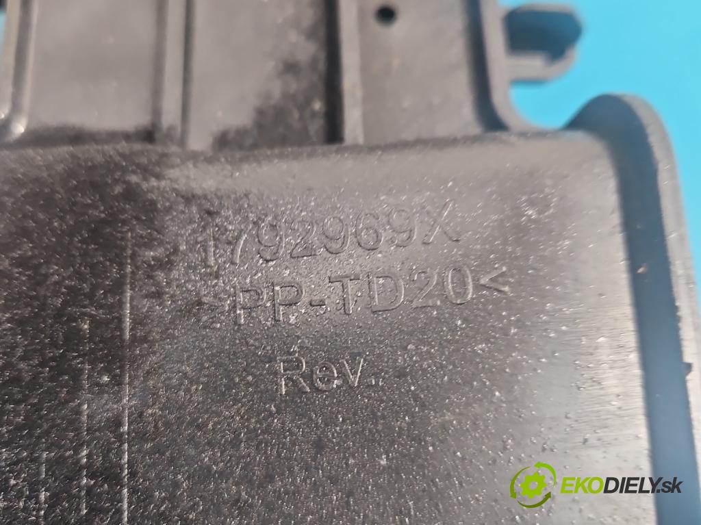 Peugeot 508 II 2018- 1.6 224 hp automatic 165 kW 1598 cm3 5- loketní opěrka 98164316ZD (Loketní opěrka)