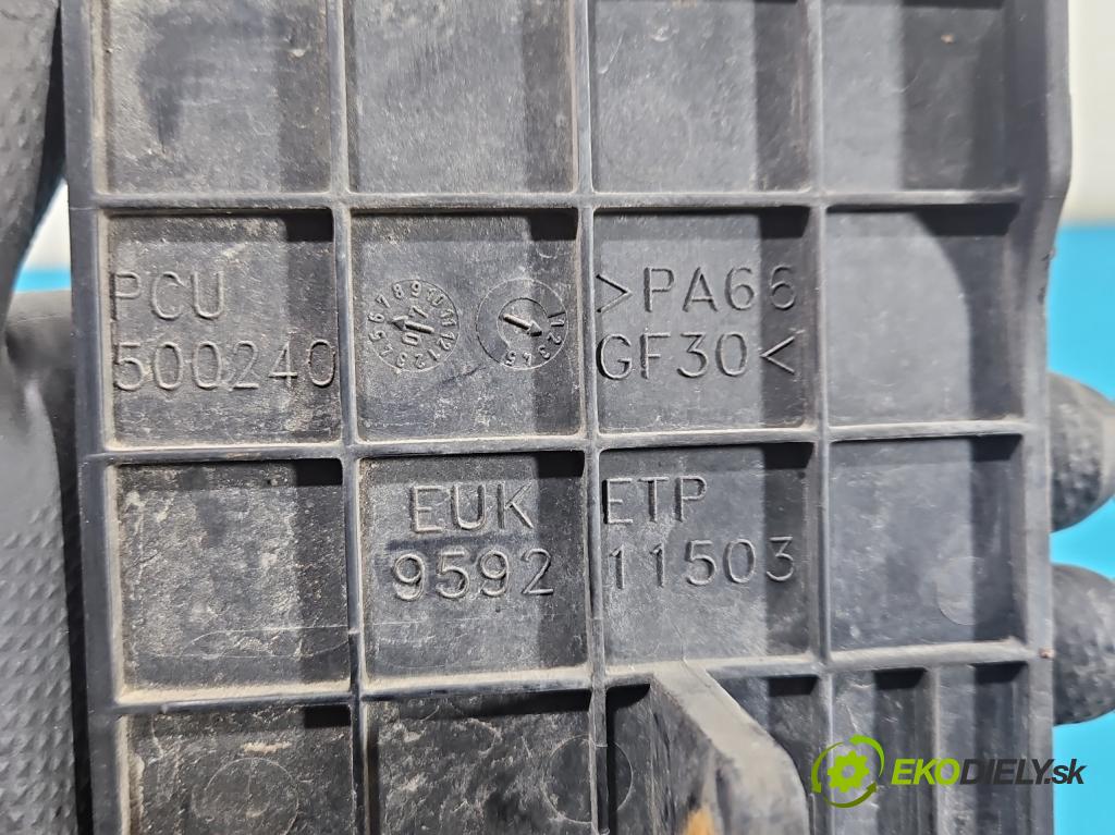 Land rover Range Rover sport I L320 3.6 TD V8 368DT 272 hp automatic 200 kW 3628 cm3 5- Upevnění: