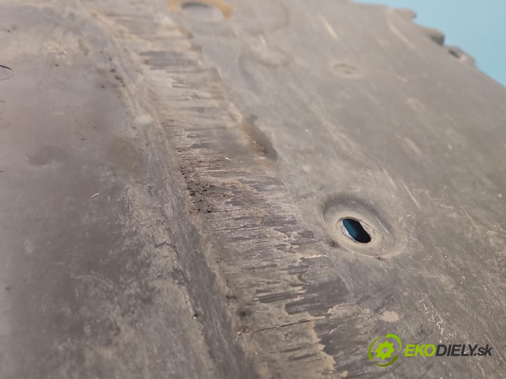 Peugeot 508 II 2018- 1.6 224 hp automatic 165 kW 1598 cm3 5- kryt plastová 9832628880