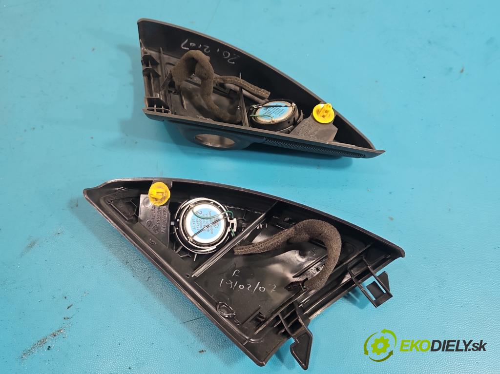 Land rover Range Rover sport I L320 3.6 TD V8 272 hp automatic 200 kW 3628 cm3 5- reproduktory komplet XQM500290