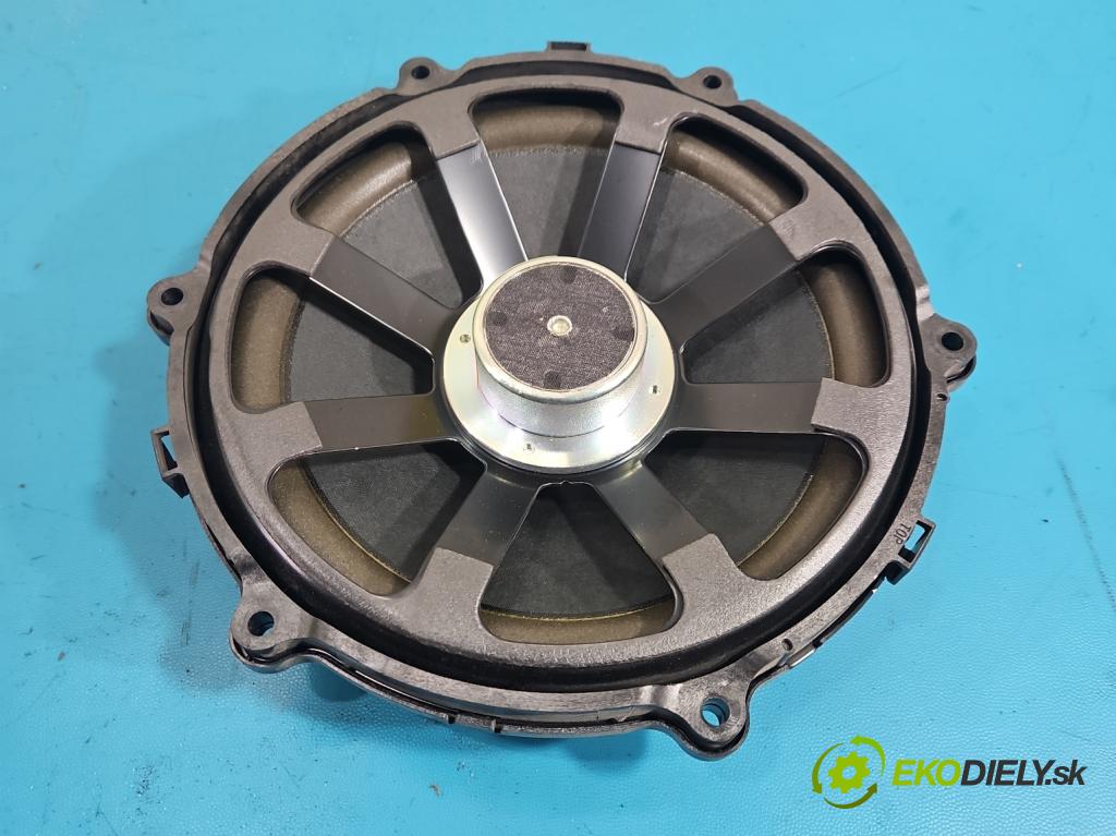 Land rover Range Rover sport I L320 3.6 TD V8 272 HP automatic 200 kW 3628 cm3 5- reproduktory komplet XQM500290