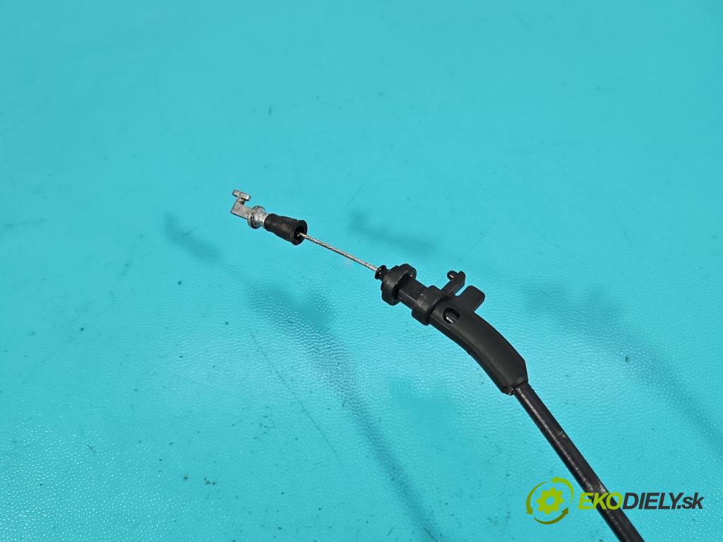 Vw Passat B6 2005-2010 2.0 tdi 170 hp automatic 125 kW 1968 cm3 4- klika přední levé 3C0837885H (Vnější přední levá klika dveří)