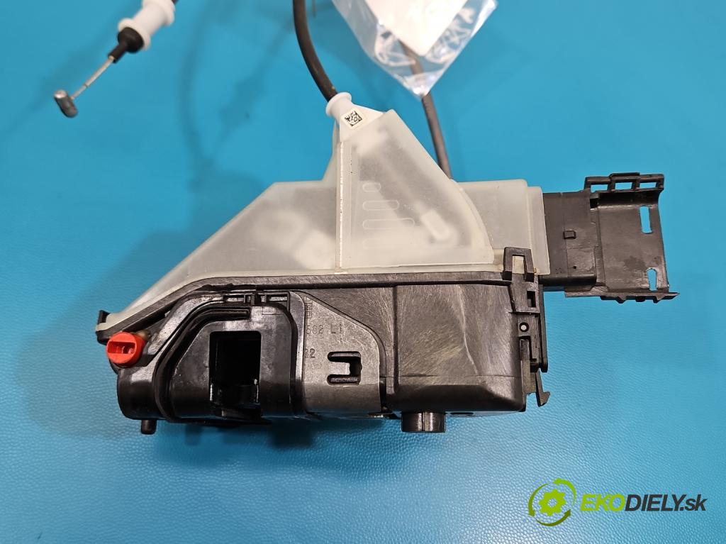 Peugeot 3008 II 2016-2023 1.5 hdi 131 hp automatic 96 kW 1499 cm3 5- zámek zadní levý 237291