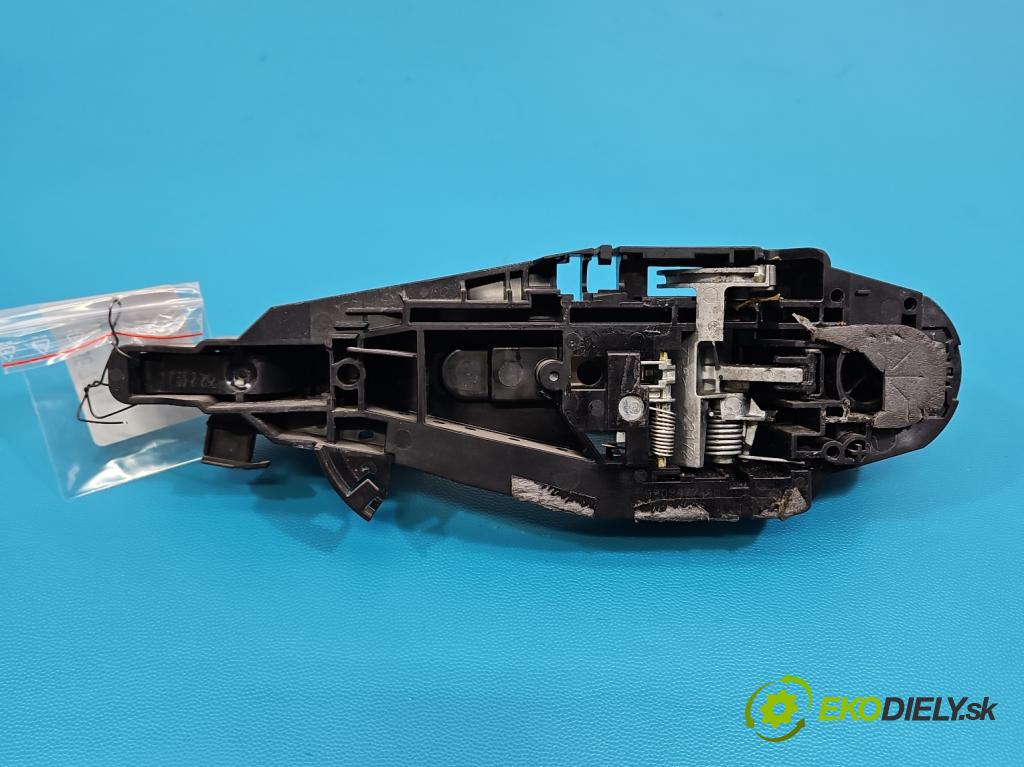 Peugeot 3008 II 2016-2023 1.5 hdi 131 HP automatic 96 kW 1499 cm3 5- rukoväť zadné pravé mimo:  (Kľučka dverí ostatné)