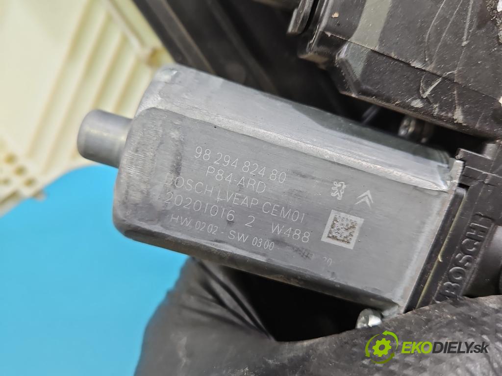 Peugeot 3008 II 2016-2023 1.5 hdi 131 HP automatic 96 kW 1499 cm3 5- mechanizmus okna zadné pravý 98303888880