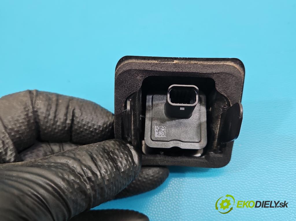 Peugeot 3008 II 2016-2023 1.5 hdi 131 HP automatic 96 kW 1499 cm3 5- Kamera cúvania 9809301080