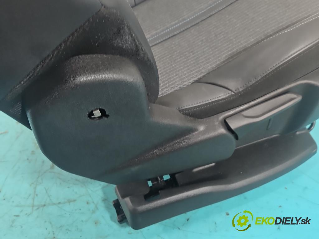 Peugeot 3008 II 2016-2023 1.5 hdi 131 hp automatic 96 kW 1499 cm3 5- Sedadlo pravý  (Sedadlo)